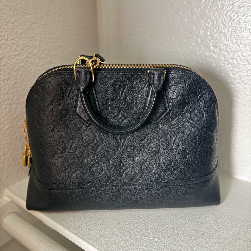 Louis Vuitton Black Monogram Satchel Louis Vuitton empreinte neo Alma PM